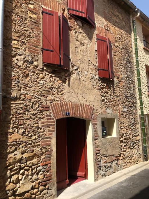 Chez Voltaire Maison Typique Et Son Patio Au Coeur De Thuir Esterno foto
